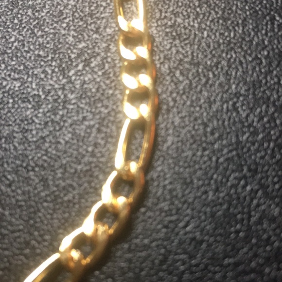Gold Tone Chain Link Anklet - Picture 3 of 5